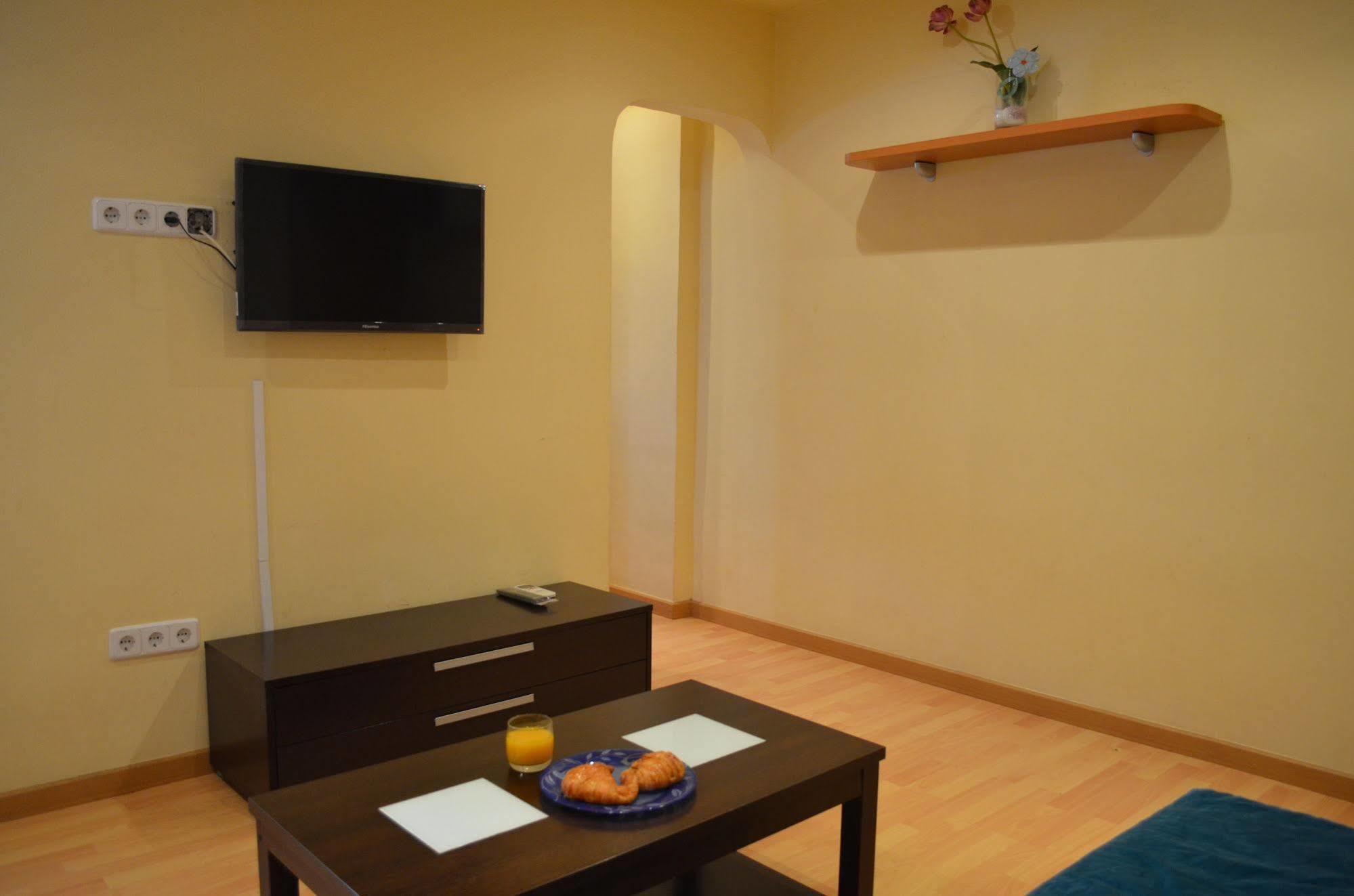 Apartment Bed&Bcn Sant Andreu II Barcelona Luaran gambar